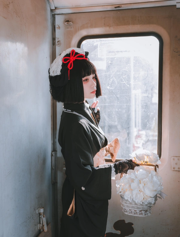 でも待っているわ，君との约束 覚えてるから，届けてこの想い 风よ星よ - 拿相机的执义